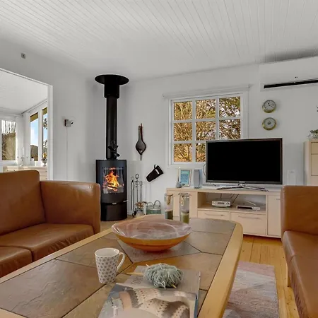 Andrine - 100m From The Sea By Interhome * Nakskov